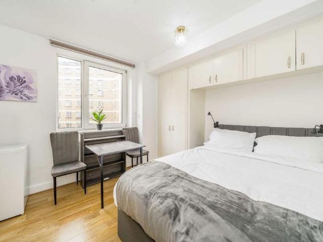 Studio for rent in Royal Borough of Kensington and Chelsea, Greater London
