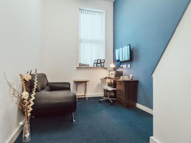 Studio for rent in Stoke, Stoke-on-Trent