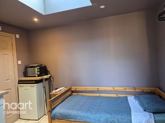 Studio for rent in Arbury, Cambridgeshire