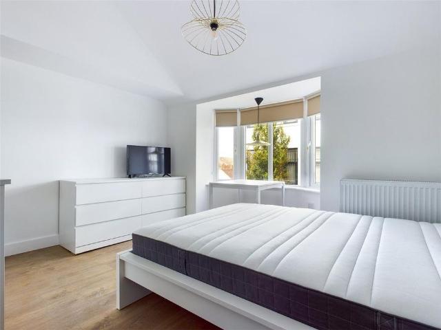 Studio for rent in Brunswick, Brighton