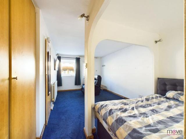 Studio for rent in School House, Gloucestershire