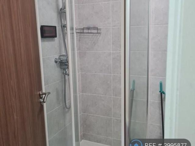 Studio for rent in City Centre, Georgia