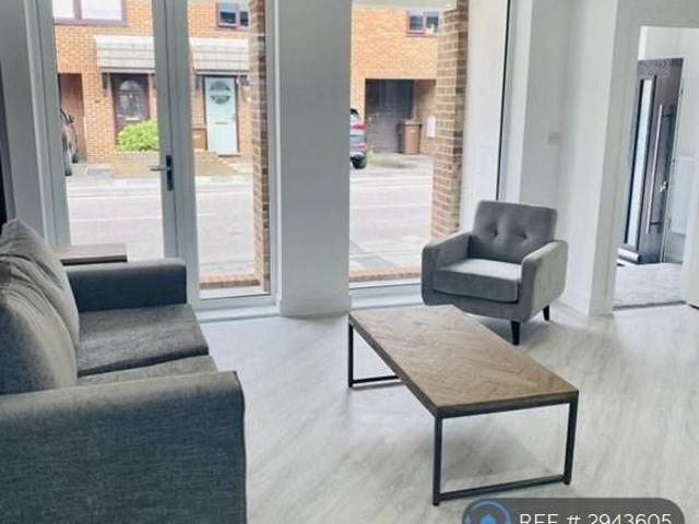 Studio for rent in Brompton, Gillingham