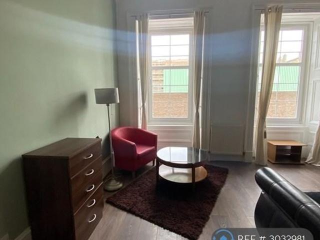 Studio for rent in Garnethill, Scotland