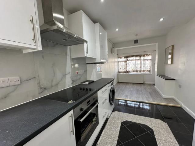 Studio for rent in London Borough of Ealing, Greater London