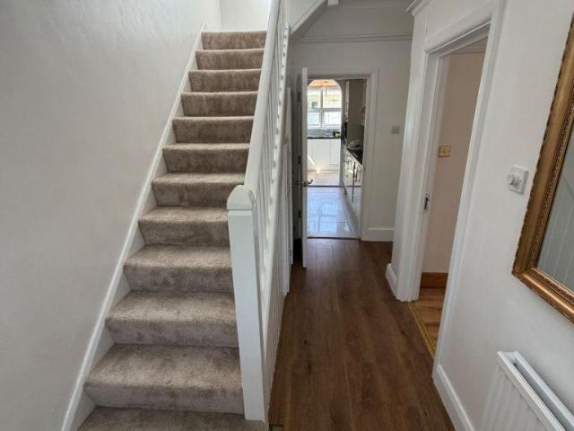 Flat for rent in London Borough of Lewisham, Greater London