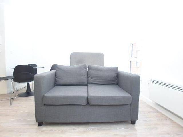 Studio for rent in City Centre, South Yorkshire