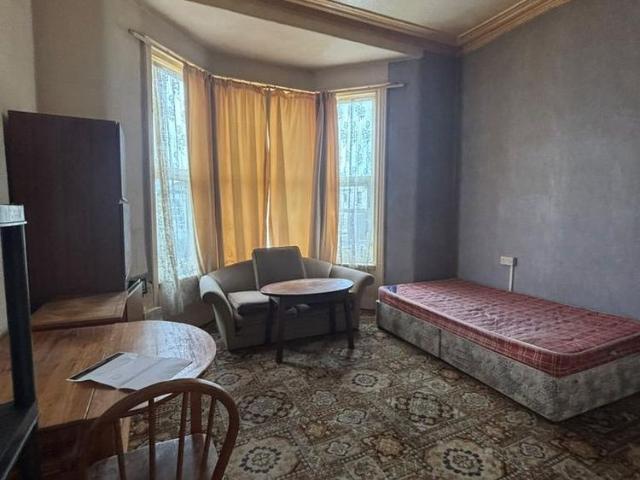 Studio for rent in Foxhall, Blackpool