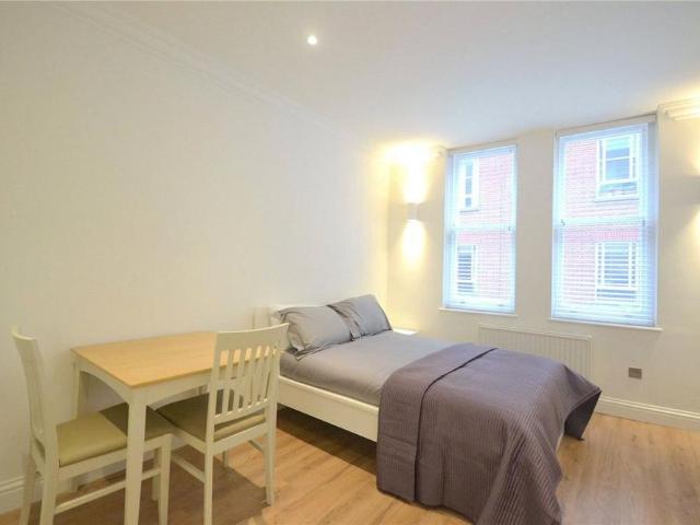 Studio for rent in Westminster, Pimlico