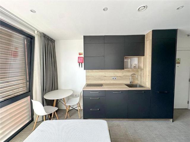Studio for rent in Greenhill, Greater London