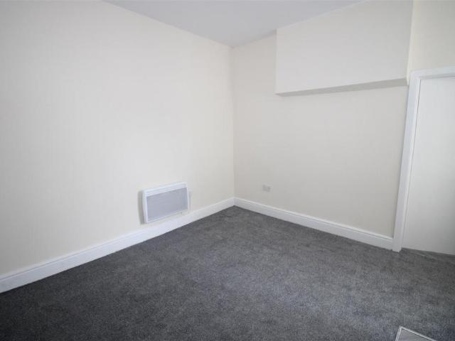 Flat for rent in Foxhall, Blackpool
