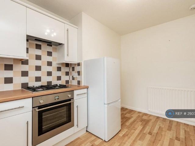 Flat for rent in Ballindoch, Scotland