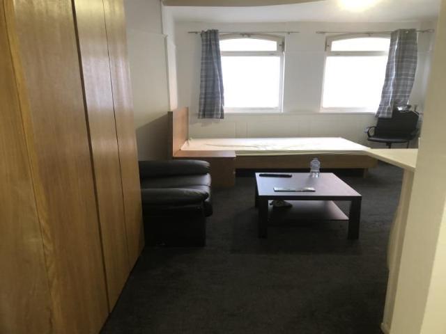 Studio for rent in Highfields, Old Wharf