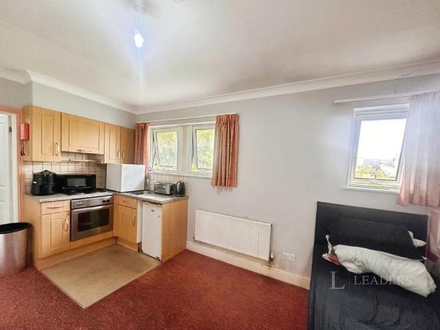 Studio for rent in Lifford, Birmingham