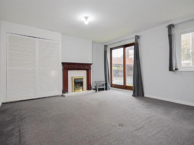 Studio for rent in North Shields, North Tyneside