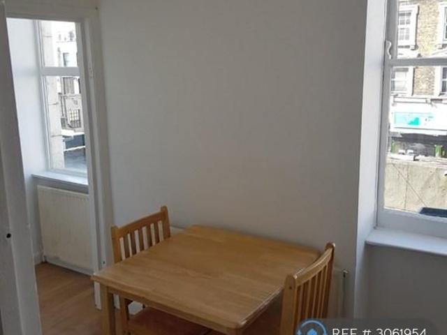 Studio for rent in De Beauvoir Town, Greater London