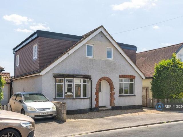 Studio for rent in Ashford, Spelthorne
