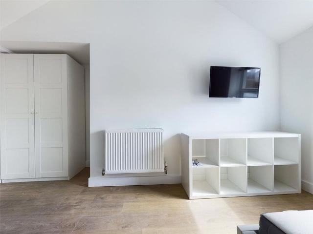 Studio for rent in Brunswick, Brighton & Hove