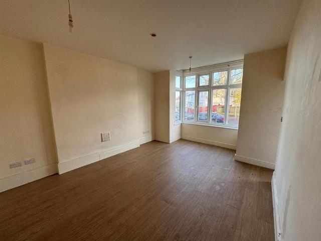 Studio for rent in Wallington, Greater London