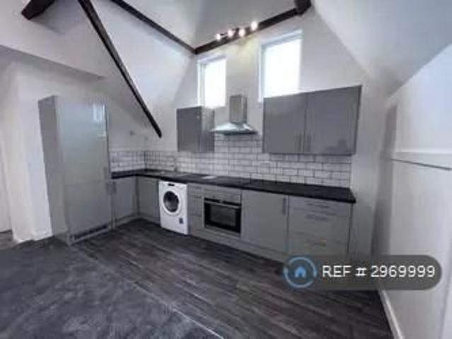 Studio for rent in Mayer's Green, West Bromwich