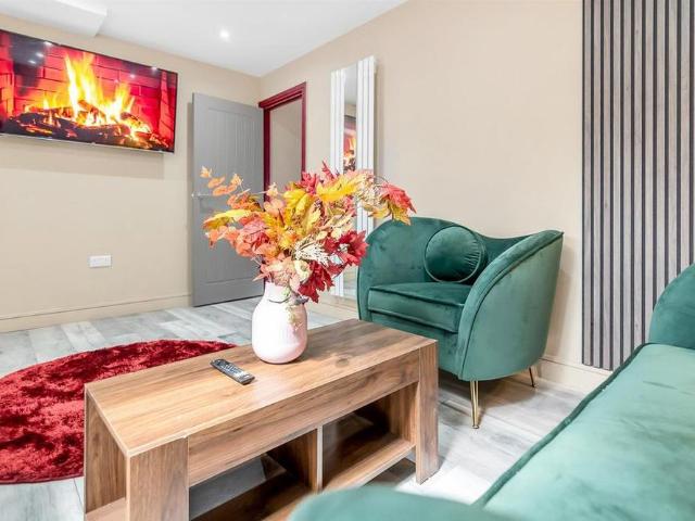 Studio for rent in Radford, West Midlands