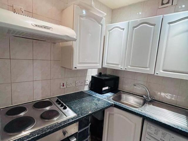 Studio for rent in London Borough of Lewisham, New Cross