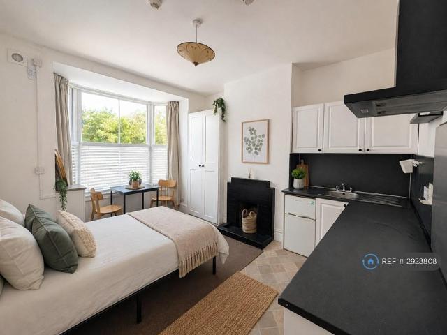 Flat for rent in Red Hill, Isle Of Man