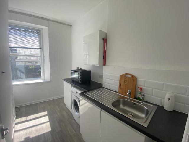 Flat for rent in Stonehouse, Mount Wise