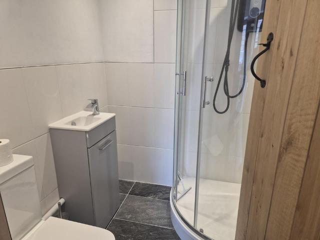 Studio for rent in Elton, Cheshire