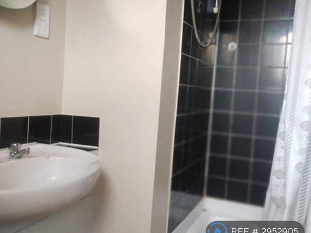 Studio for rent in Blackbrook, Rumwell