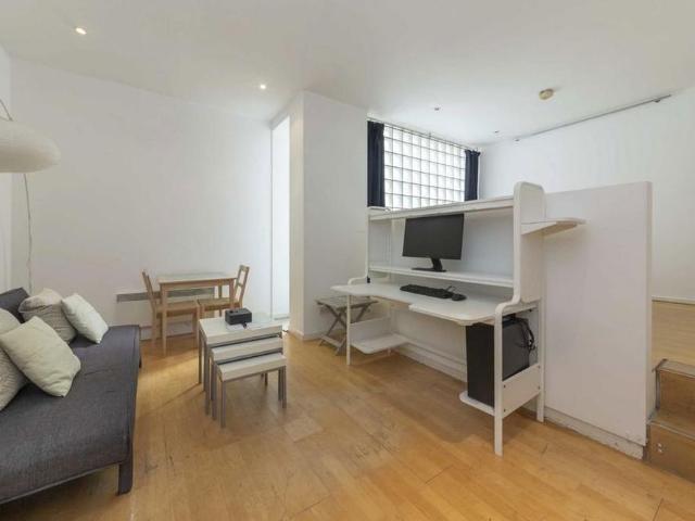 Studio for rent in Spitalfields, Greater London