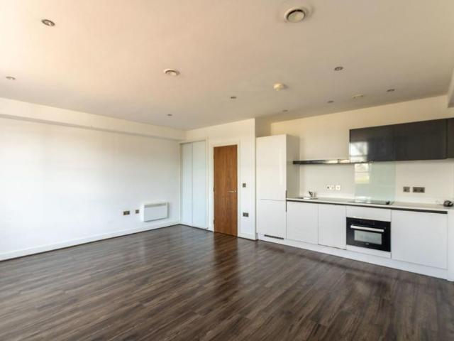 Studio for rent in City Centre, Georgia