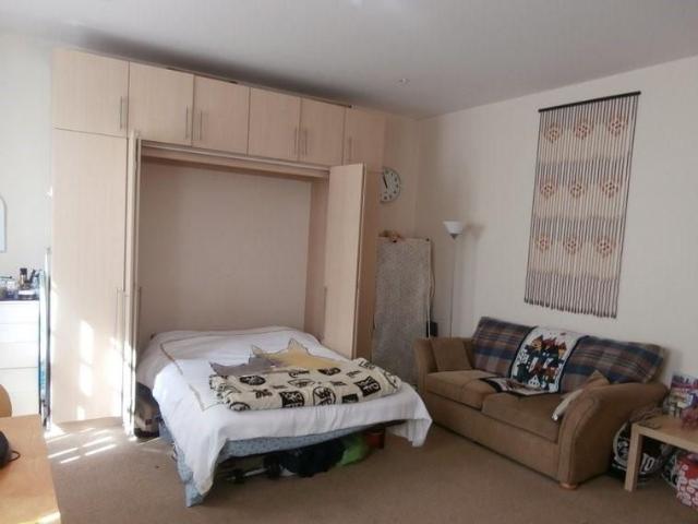 Studio for rent in SA1 Swansea Waterfront, Nangreaves