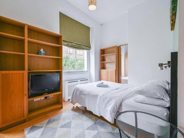 Studio for rent in Saint Pancras, Isle Of Man