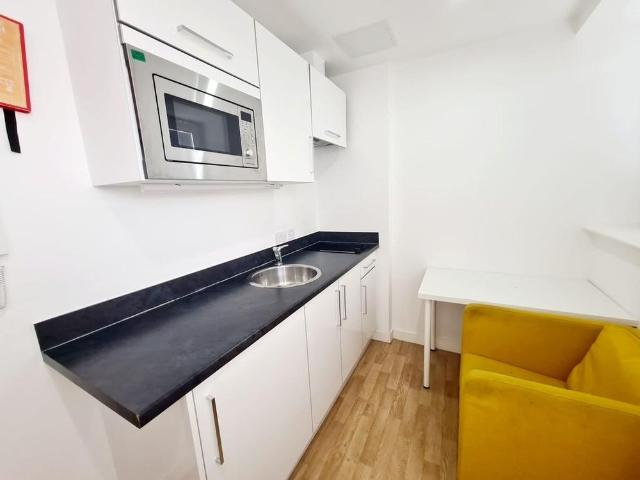 Studio for rent in Butterton, Staffordshire