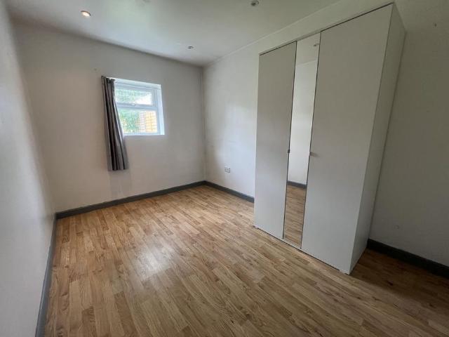 Studio for rent in Wake Green, Birmingham