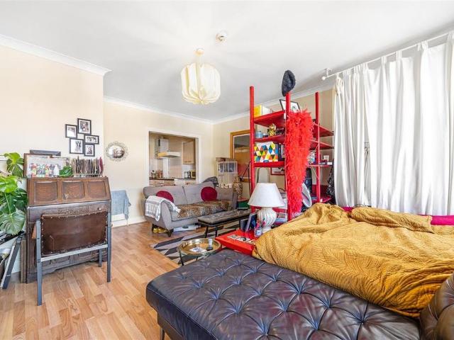 Studio for rent in Penge, Greater London