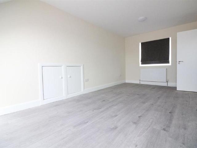 Studio for rent in London Borough of Hounslow, Greater London