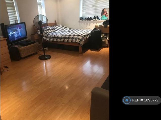 Flat for rent in Hendon, Isle Of Man