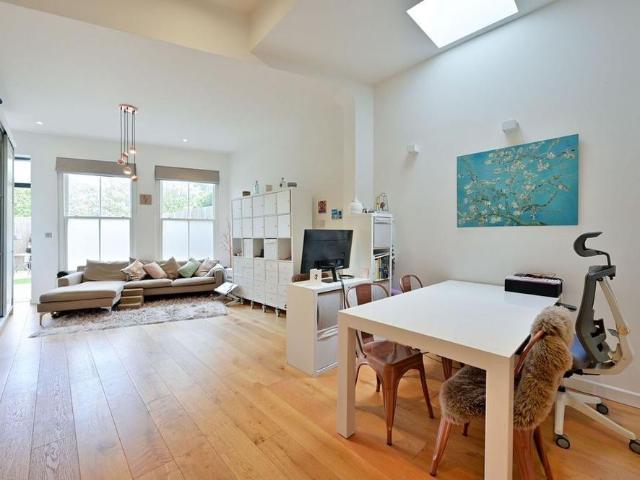 Studio for rent in Putney, Greater London