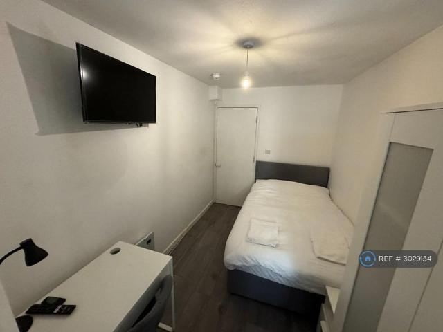 Studio for rent in Brunswick, Brighton