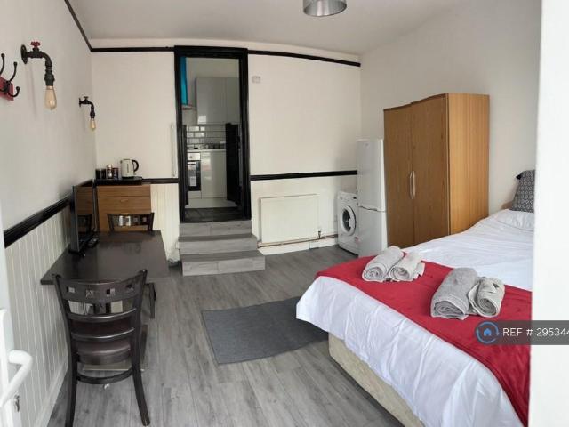 Flat for rent in Hangleton