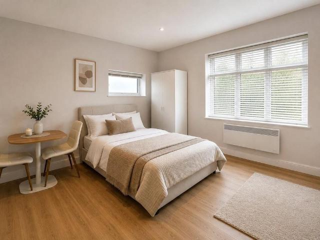 Studio for rent in Batchworth