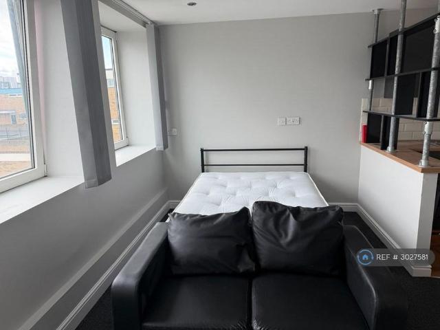 Studio for rent in City Centre, Doncaster