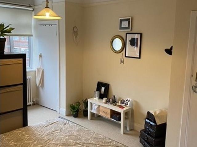 Studio for rent in Balham, Greater London