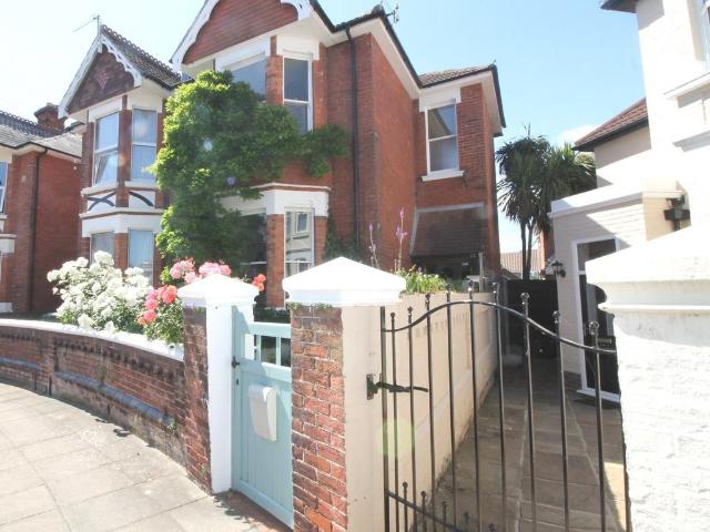 Flat for rent in Southsea, City Of Portsmouth