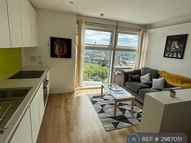 Studio for rent in Ladywood, West Midlands