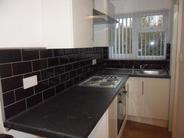 Flat for rent in Ball Hill, West Midlands