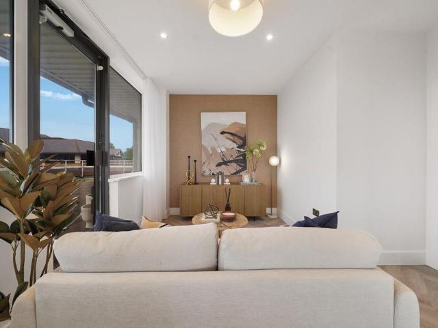 Studio for rent in Batchworth