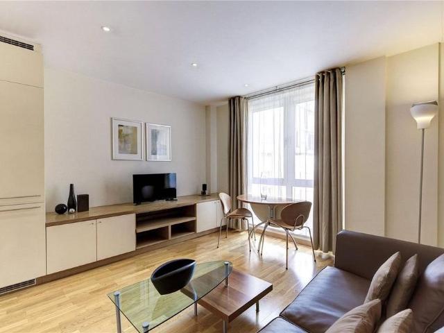 Studio for rent in Blackfriars, Greater London
